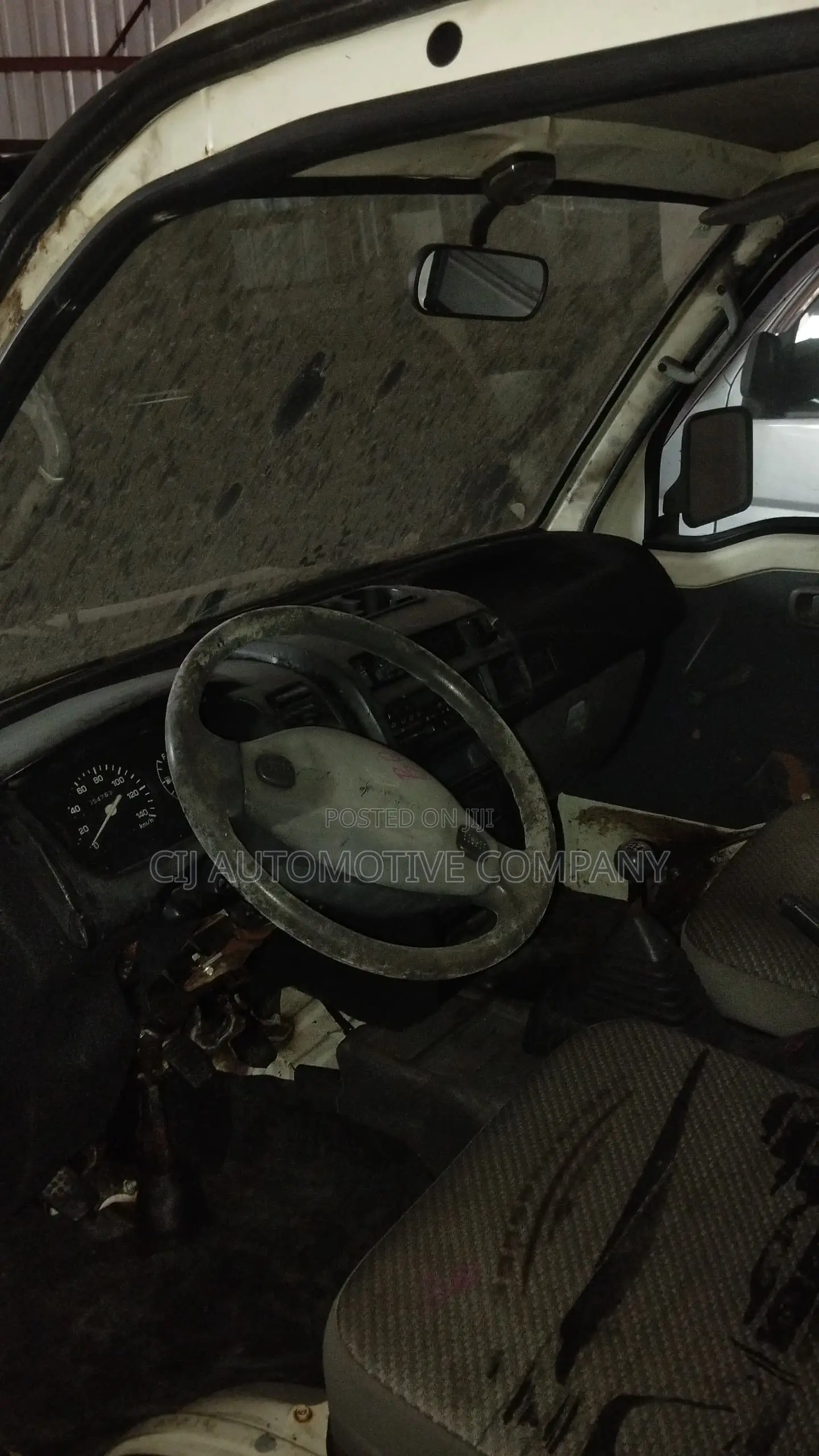 Daihatsu Hijet 2007 White