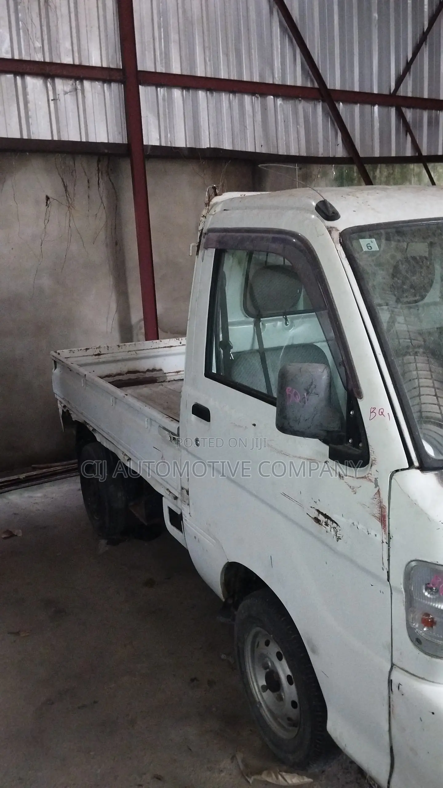 Daihatsu Hijet 2007 White