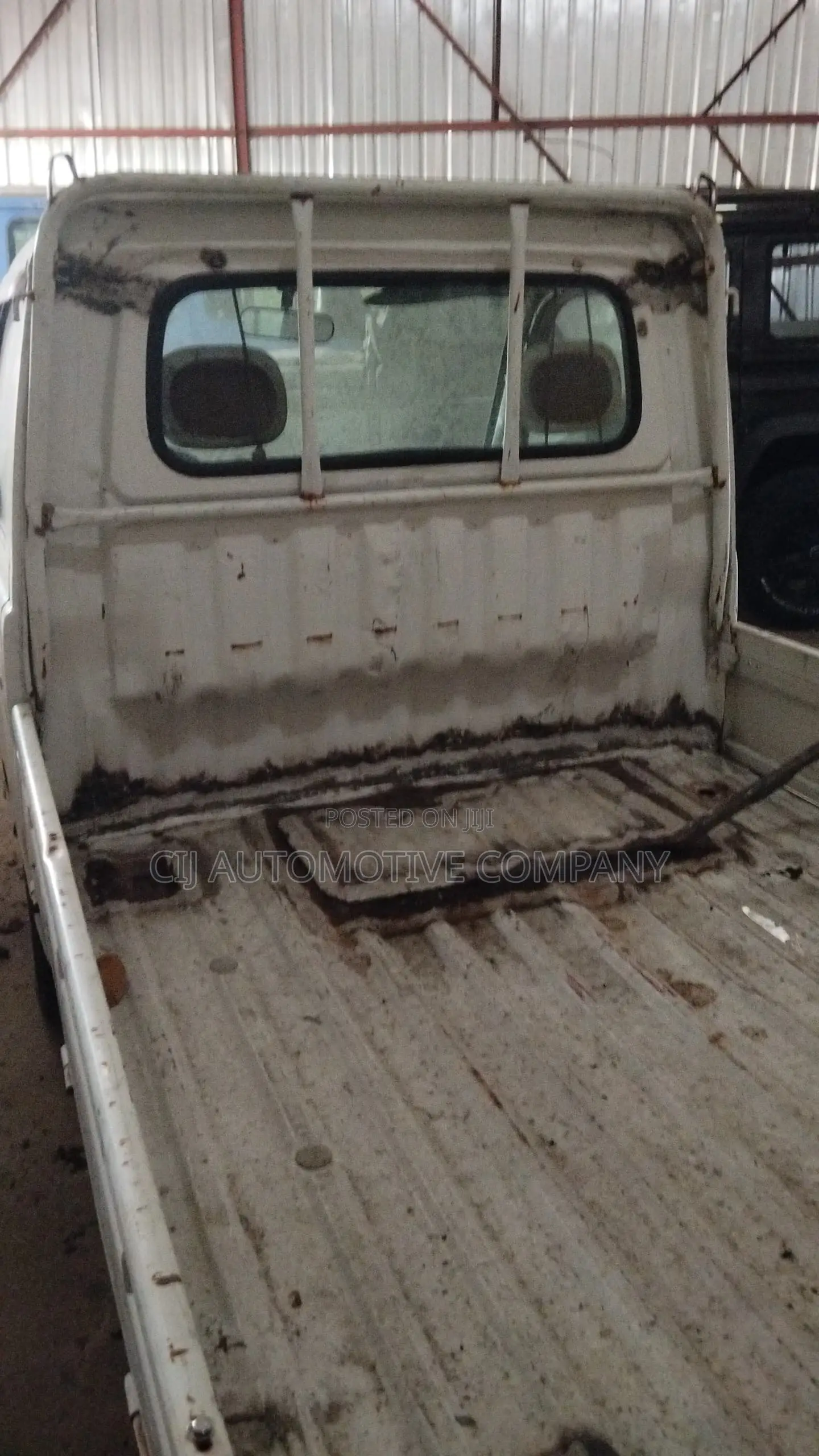 Daihatsu Hijet 2007 White