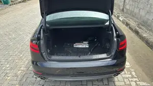 Audi A4 2.0T Premium AWD quattro 2017 Black