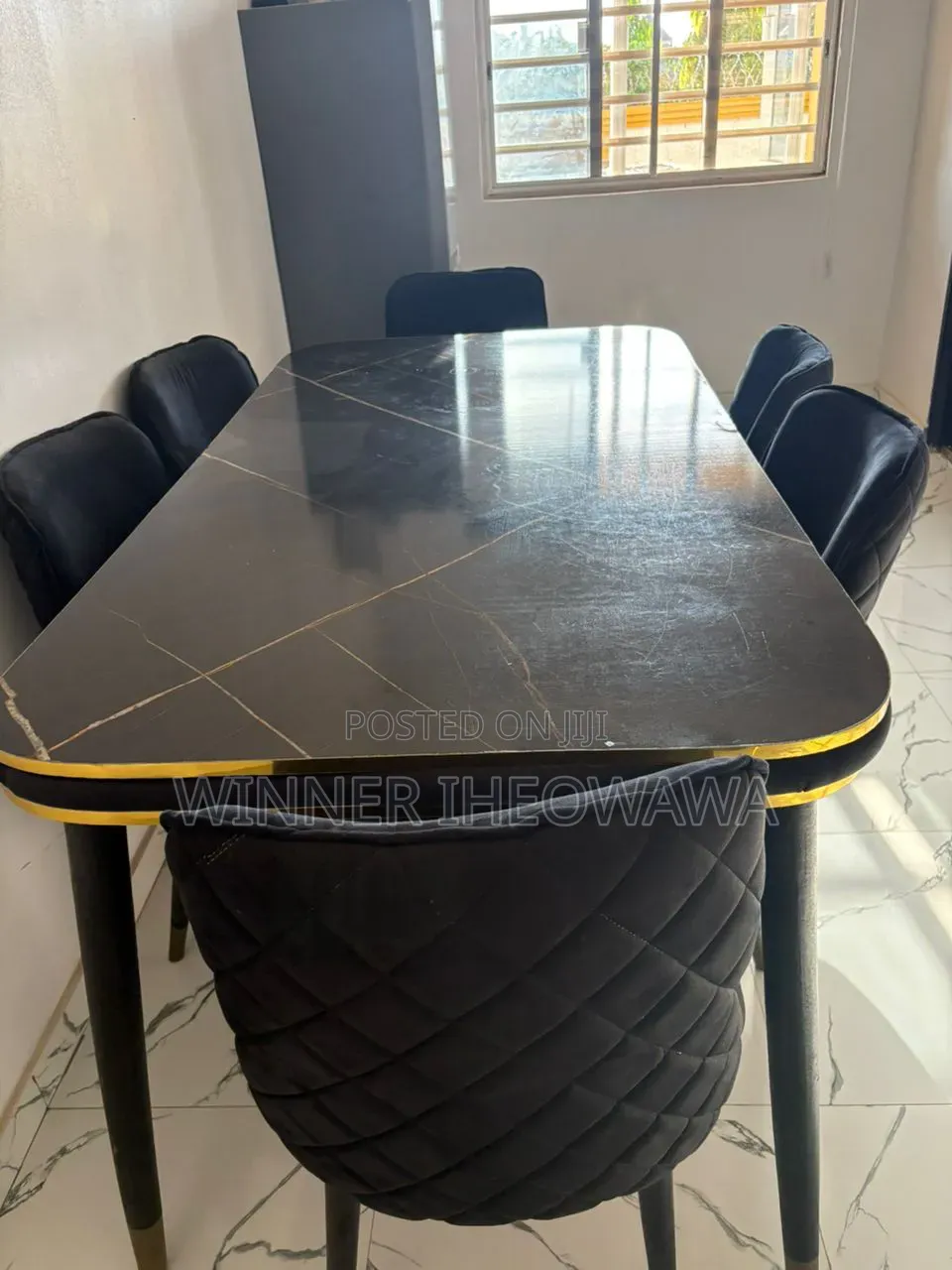 Dinning Table