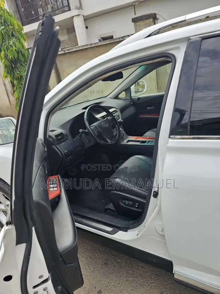 Lexus RX 2010 White