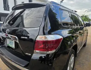 Toyota Highlander 2010 Black