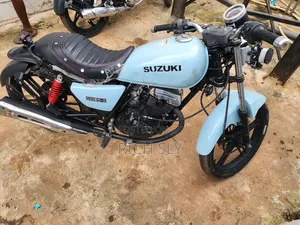 New Suzuki Burgman 125 2022