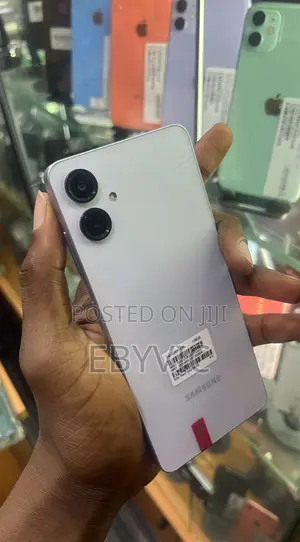 Samsung Galaxy A06 128 GB