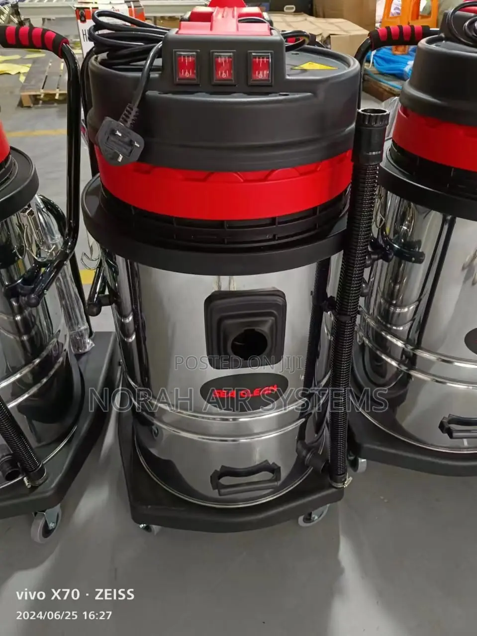 Vacuum Cleaner Machine