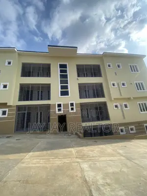 3bdrm Block of Flats in Kaura for rent