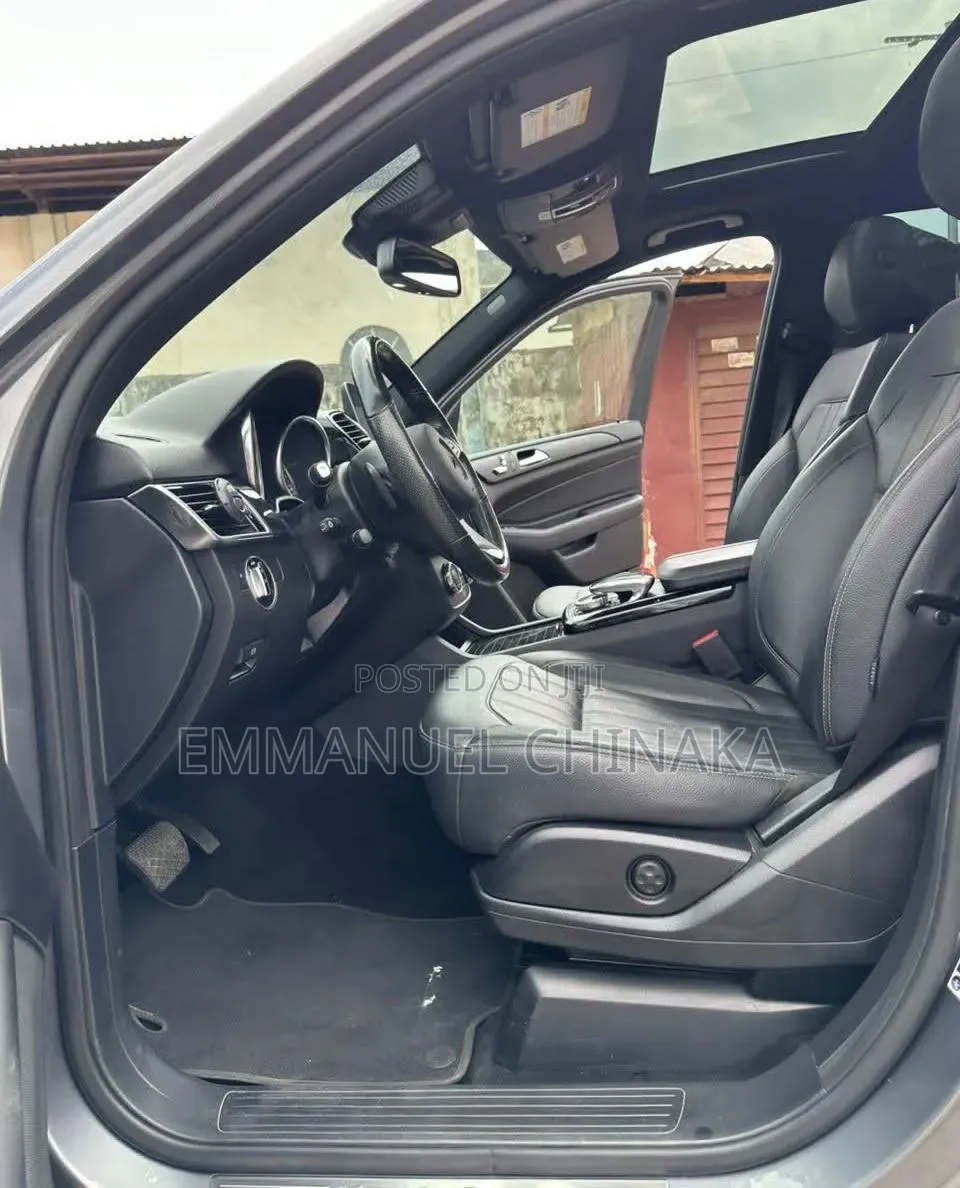 Mercedes-Benz GLE-Class 2017 Gray
