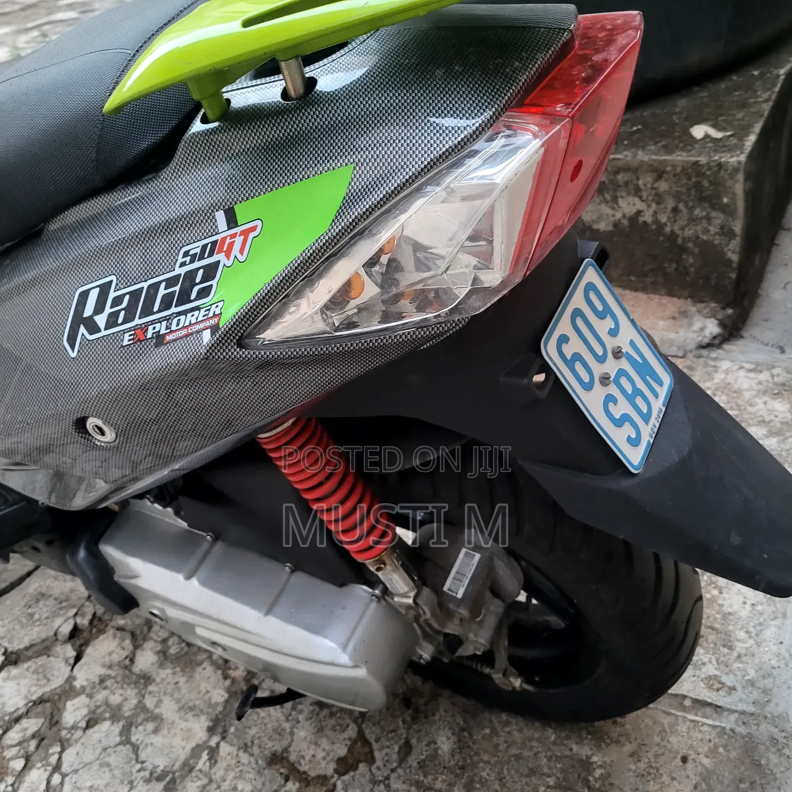 Motorcycle 2023 Green