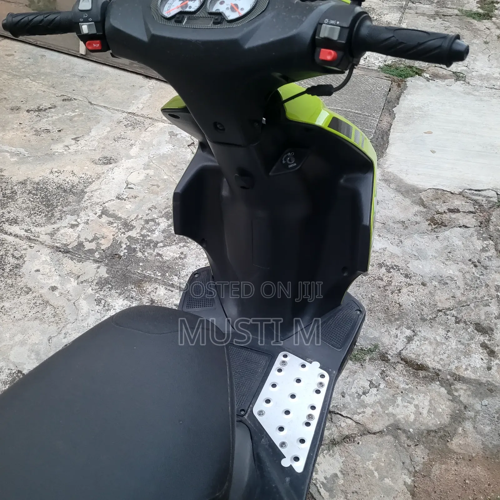 Motorcycle 2023 Green