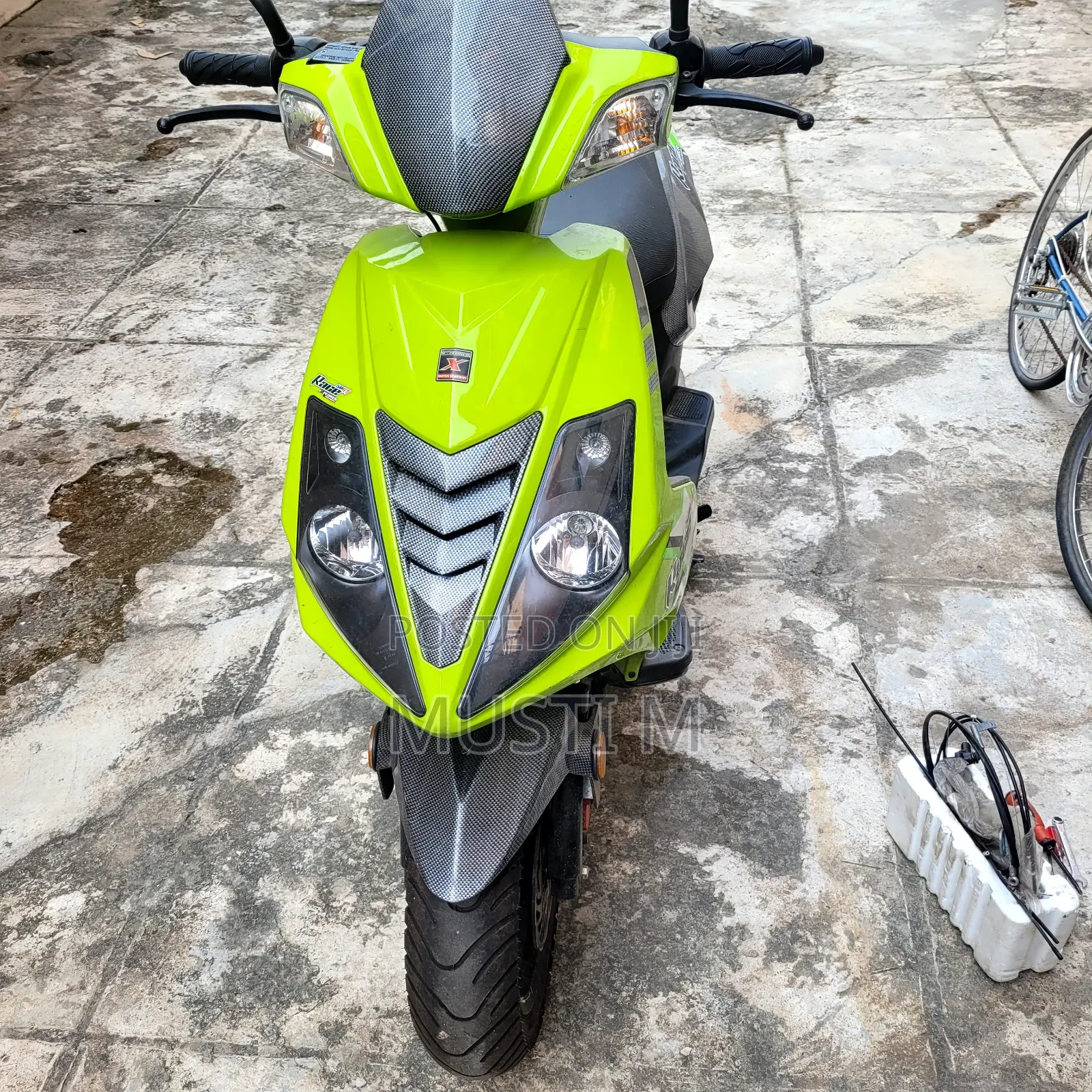 Motorcycle 2023 Green