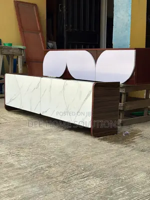 Modern Tv Console/Tv Stand