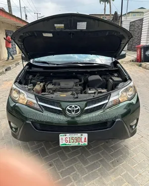 Toyota RAV4 2014 Green