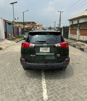Toyota RAV4 2014 Green