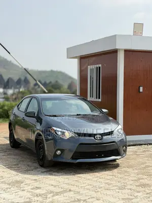 Toyota Corolla LE 4dr Sedan (1.8L 4cyl CVT) 2016 Gray