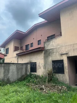 4bdrm Duplex in Nwakpa Close, Obio-Akpor for sale