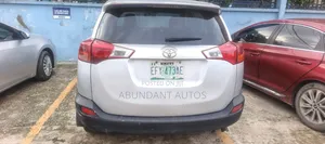 Toyota RAV4 2015 Silver