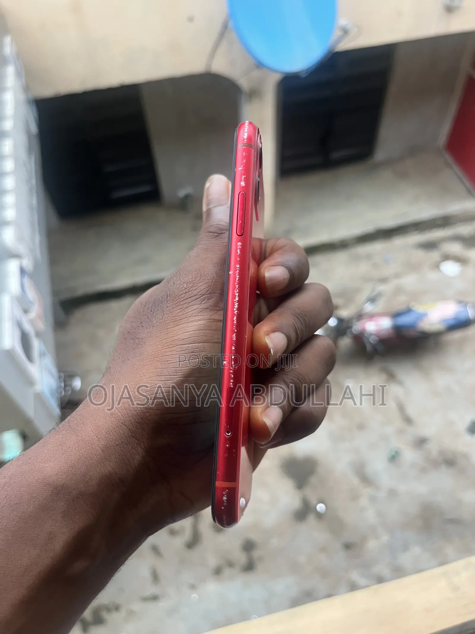 Apple iPhone 11 64 GB Red