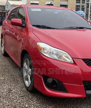Toyota Matrix S Hatchback AWD (2.4L 4cyl 4A) 2009 Red