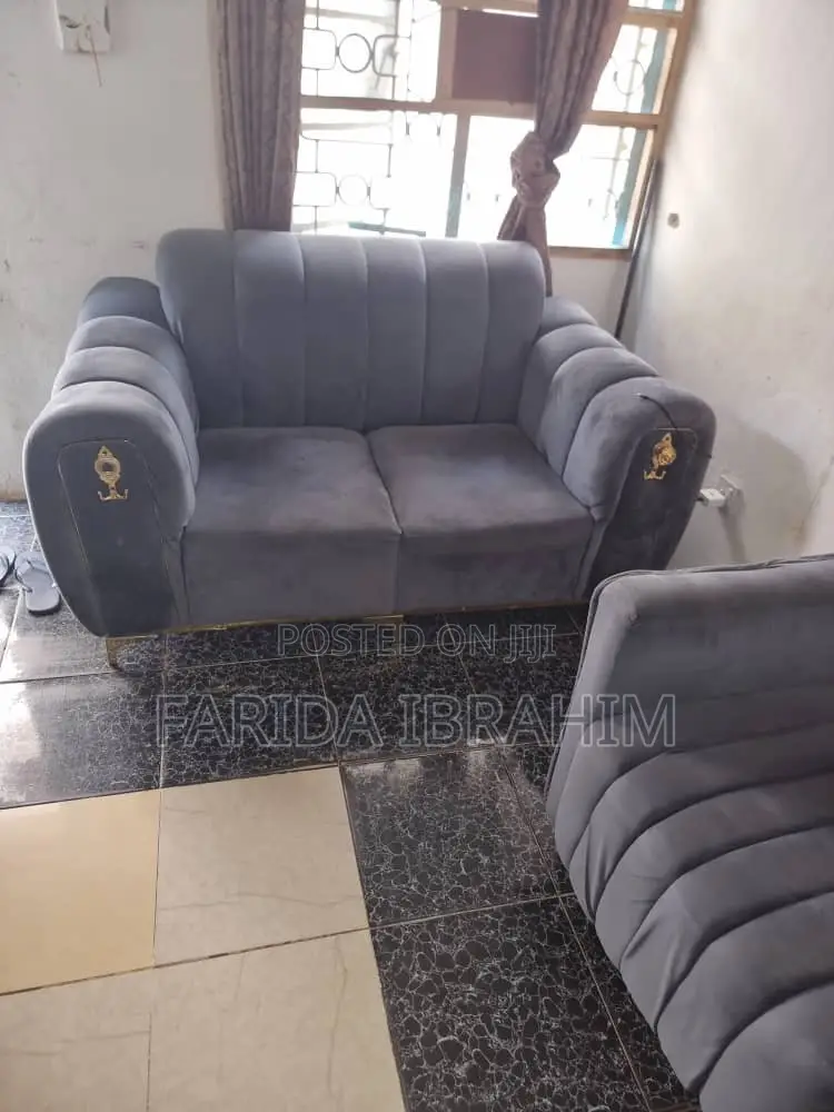4 Set Couch