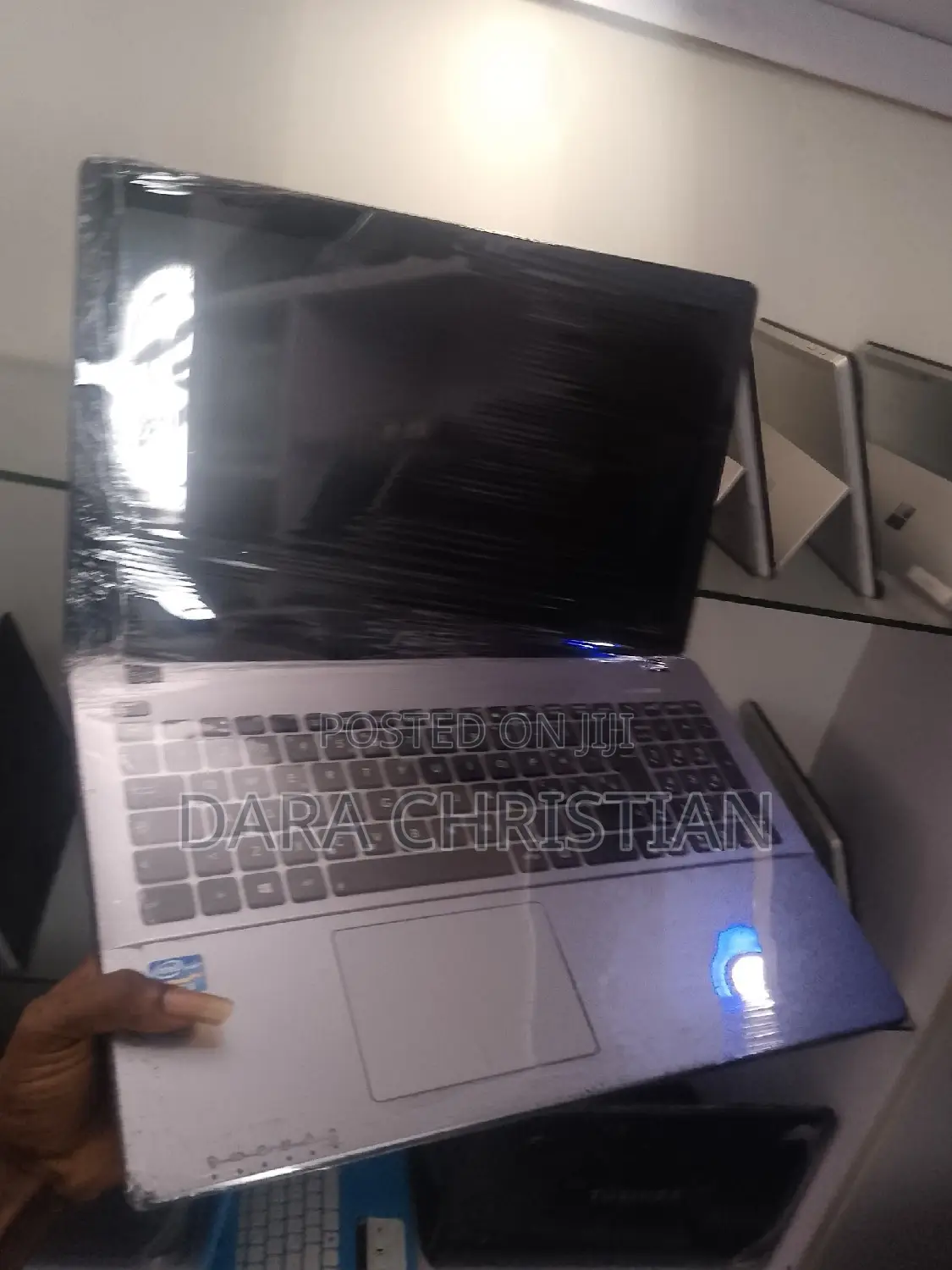 New Laptop Asus 4GB Intel Core i3 HDD 500GB