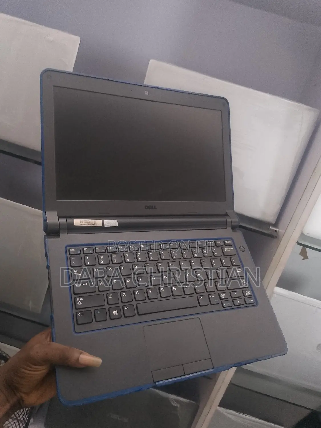 New Laptop Dell 32GB Intel Core i3 HDD 500GB