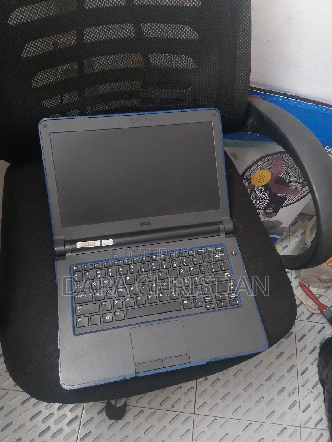 New Laptop Dell 32GB Intel Core i3 HDD 500GB