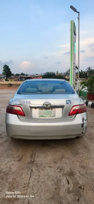 Toyota Camry 2.4 LE 2008 Silver