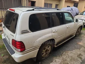 Lexus LX 470 AWD 2005 White