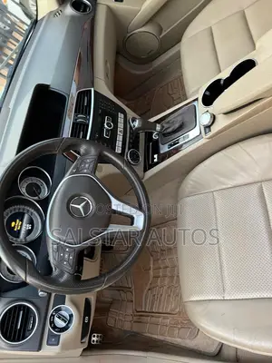 Mercedes-Benz C300 2014 White
