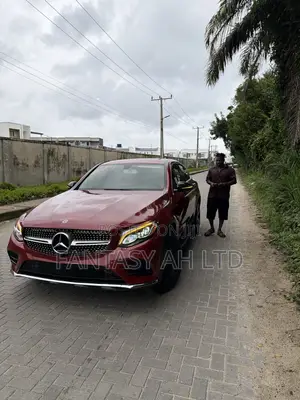 Mercedes-Benz GLC-Class 2018 Red