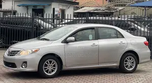 Toyota Corolla 2013 Silver