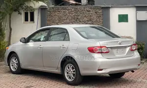 Toyota Corolla 2013 Silver