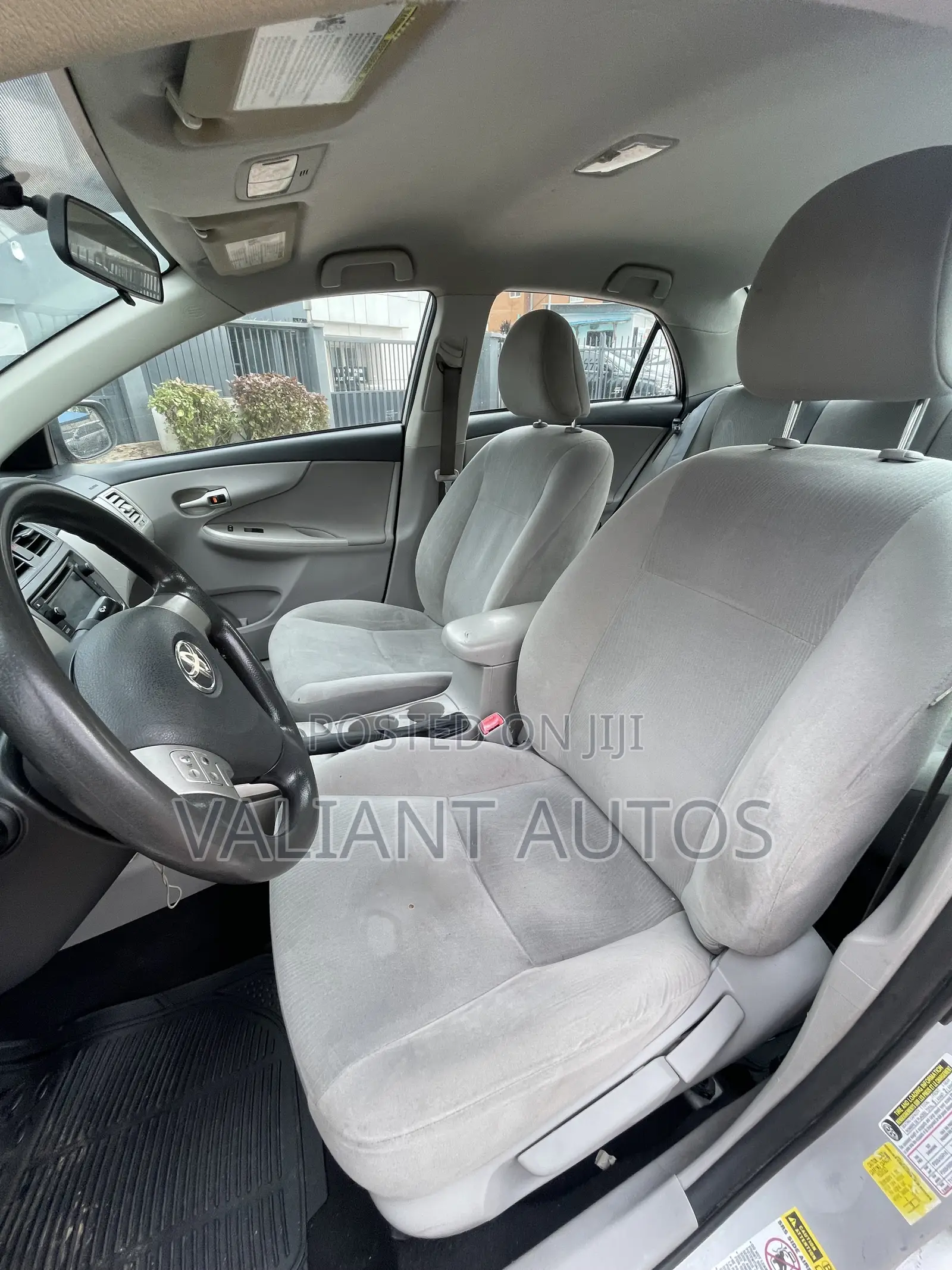 Toyota Corolla 2013 Silver