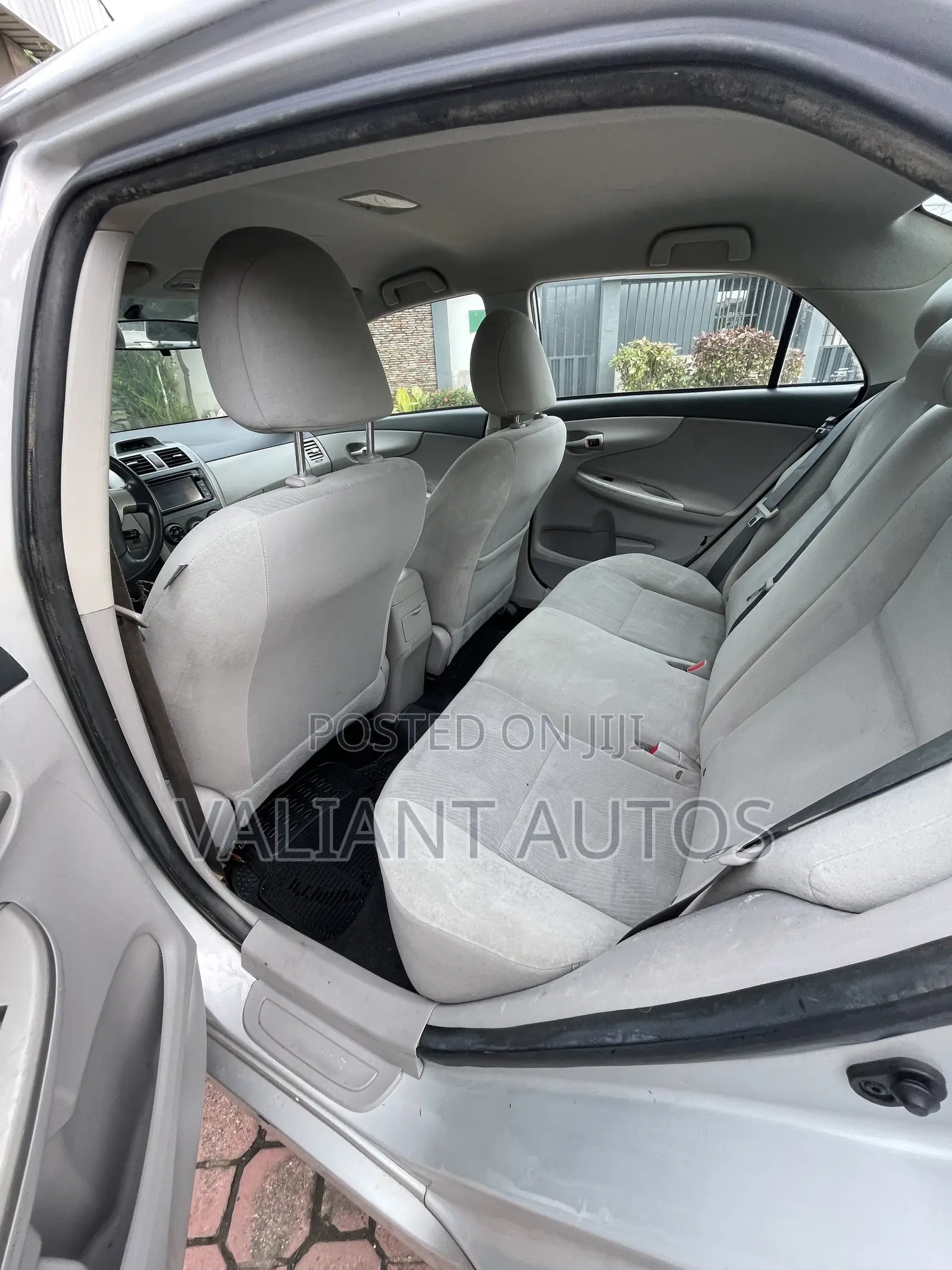 Toyota Corolla 2013 Silver