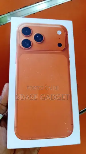 New Apple iPhone 17 Pro Max 256 GB Orange