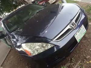 Honda Accord 2006 Blue