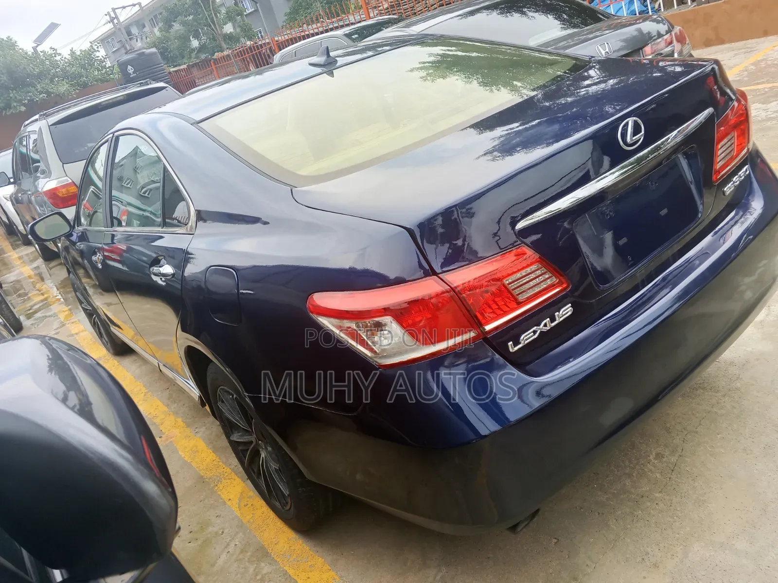 Lexus ES 2012 Blue