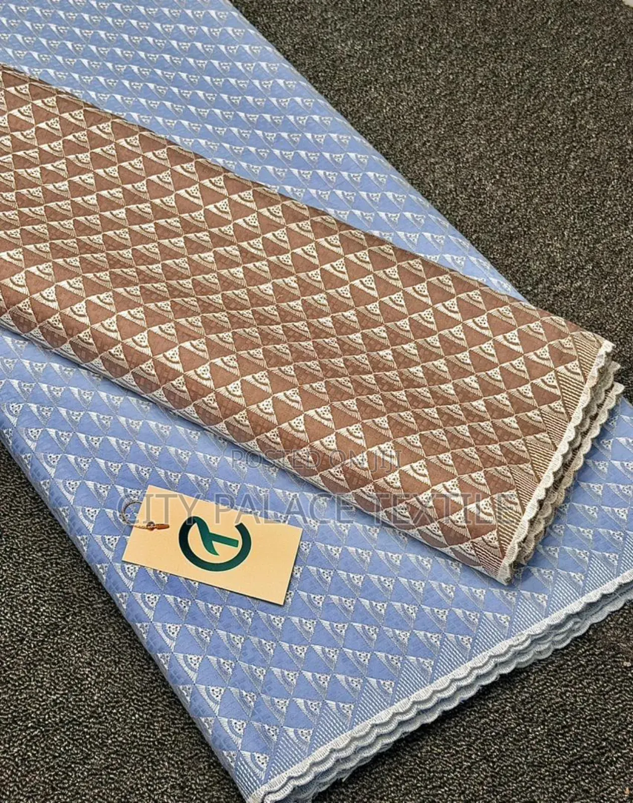 Man Lace Multi Colour