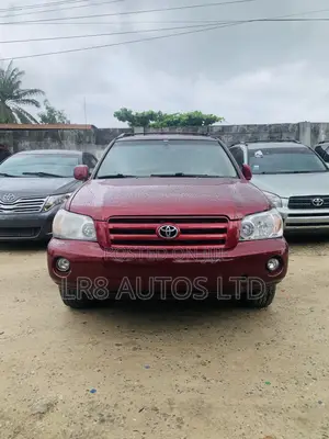 Toyota Highlander V6 FWD 2004 Red