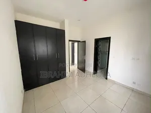 3bdrm Apartment in Ikeja Gra for rent