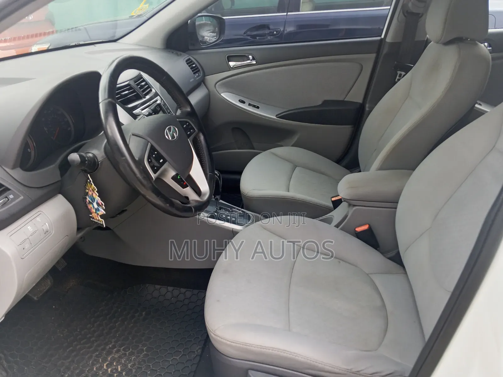 Hyundai Accent 2014 White
