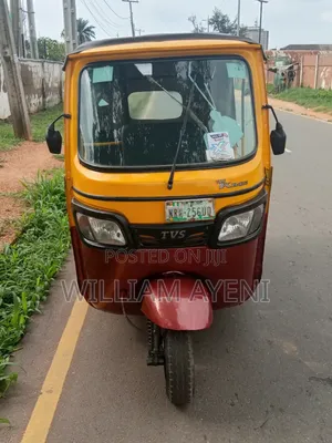 TVS King Deluxe Plus iTouch Start 2025 Yellow