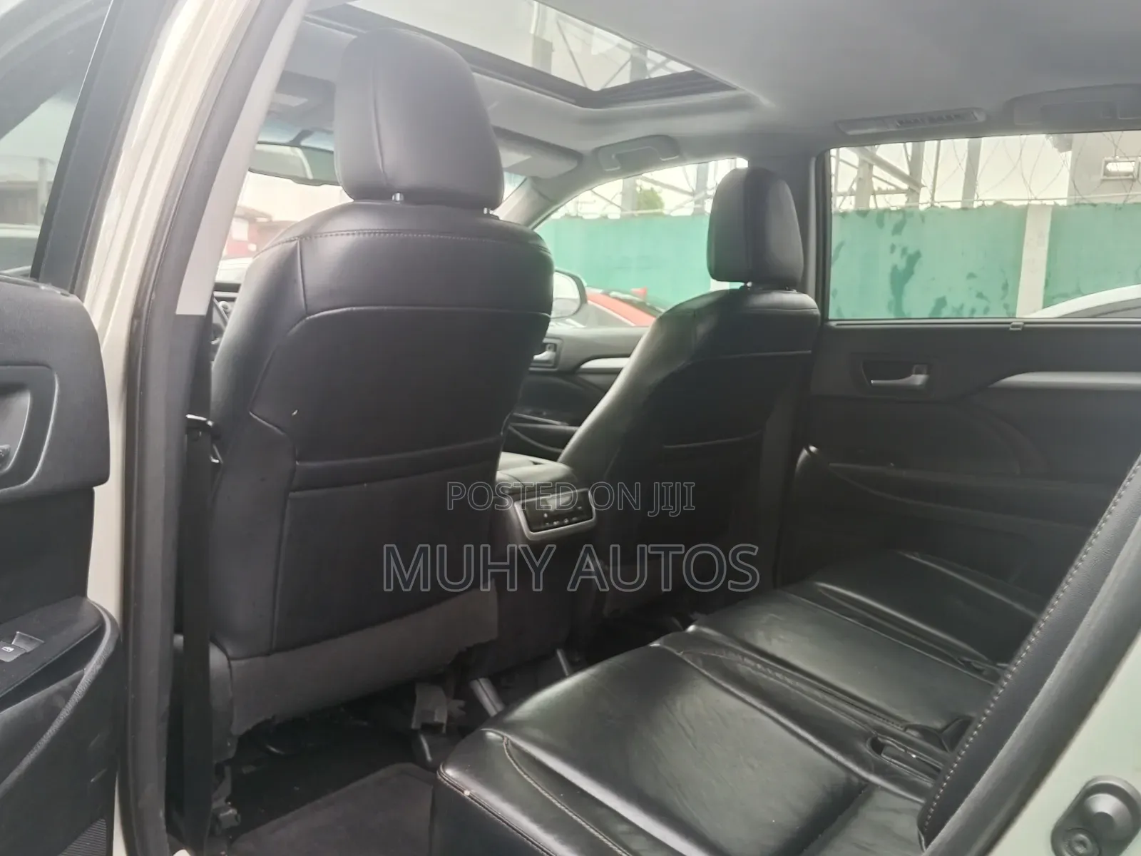 Toyota Highlander 2016 Gold