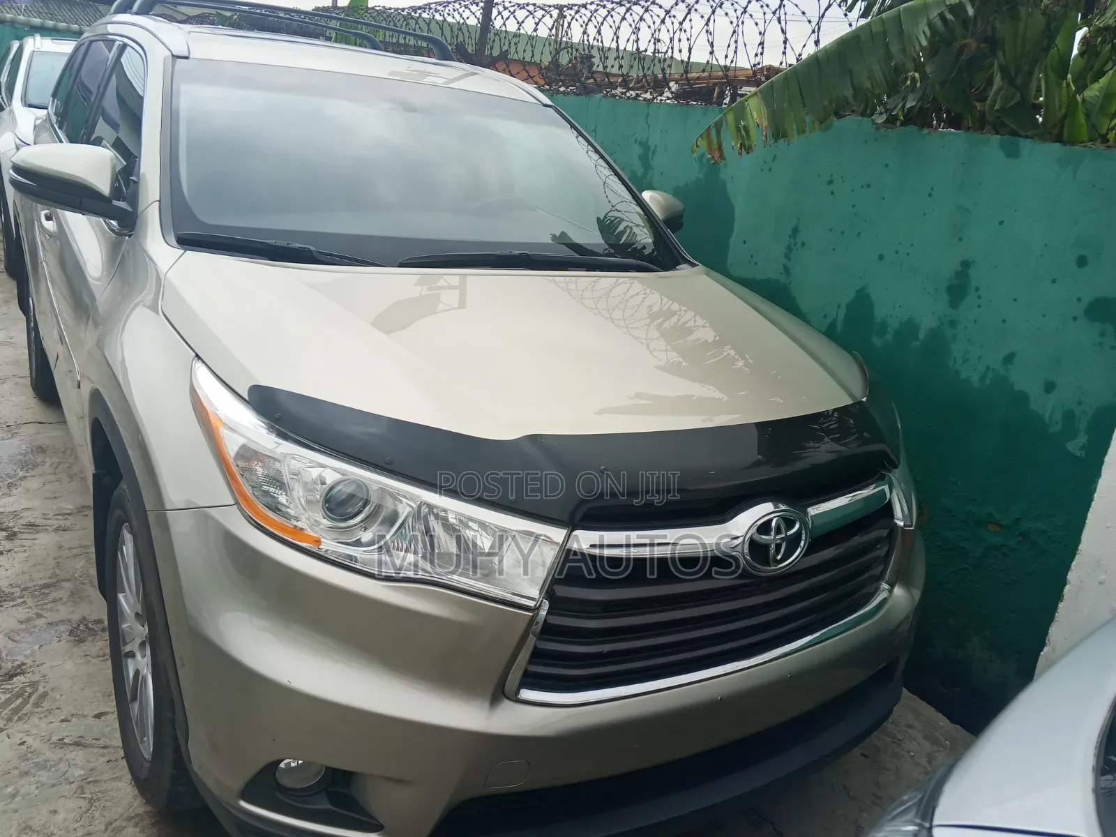 Toyota Highlander 2016 Gold