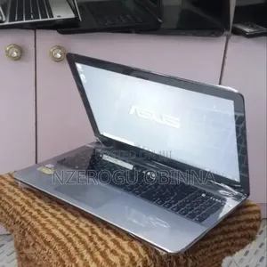Laptop Asus F542UA 4GB Intel Core i3 HDD 500GB