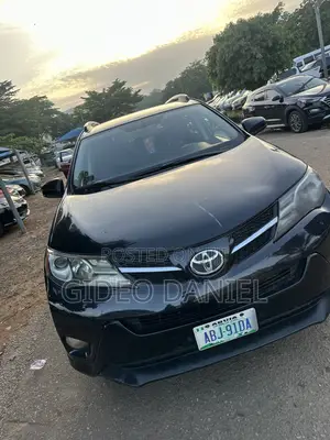 Toyota RAV4 LE 4dr SUV (2.5L 4cyl 6A) 2014 Black