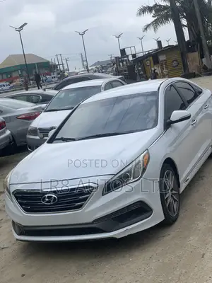 Hyundai Sonata Limited 4dr Sedan (2.4L 4cyl 6A) 2015 White