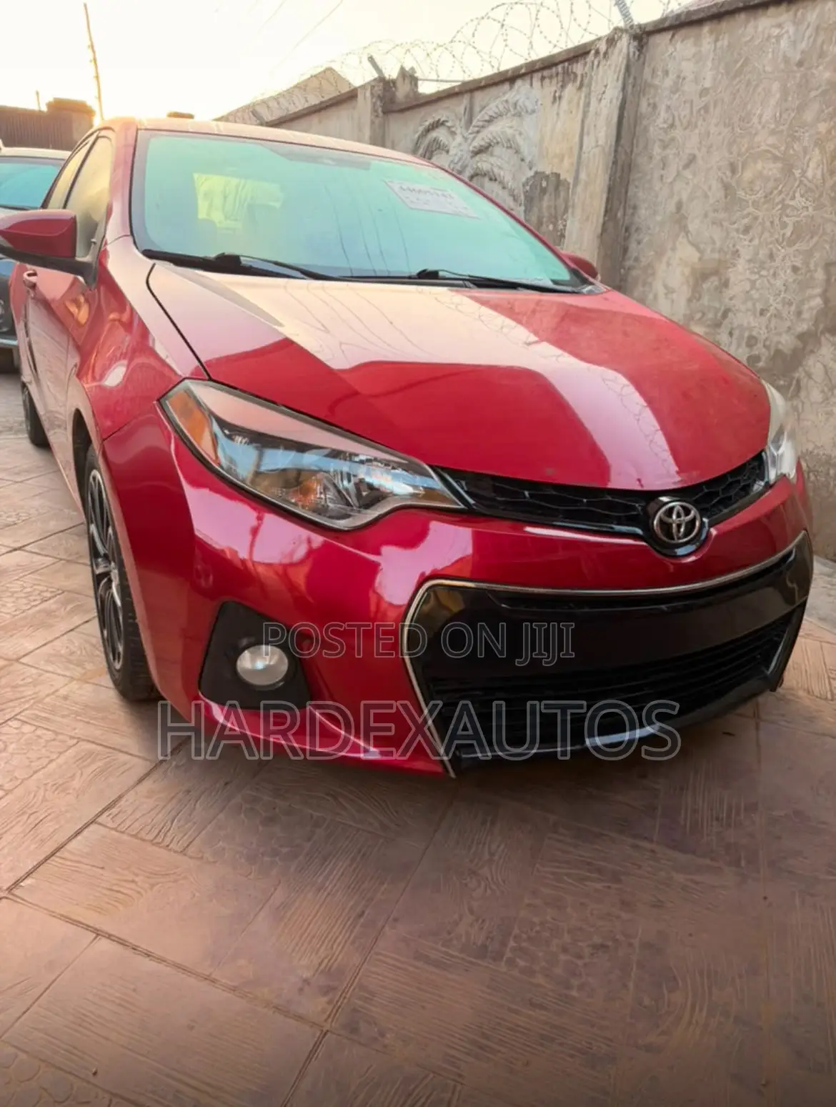 Toyota Corolla 2016 Red