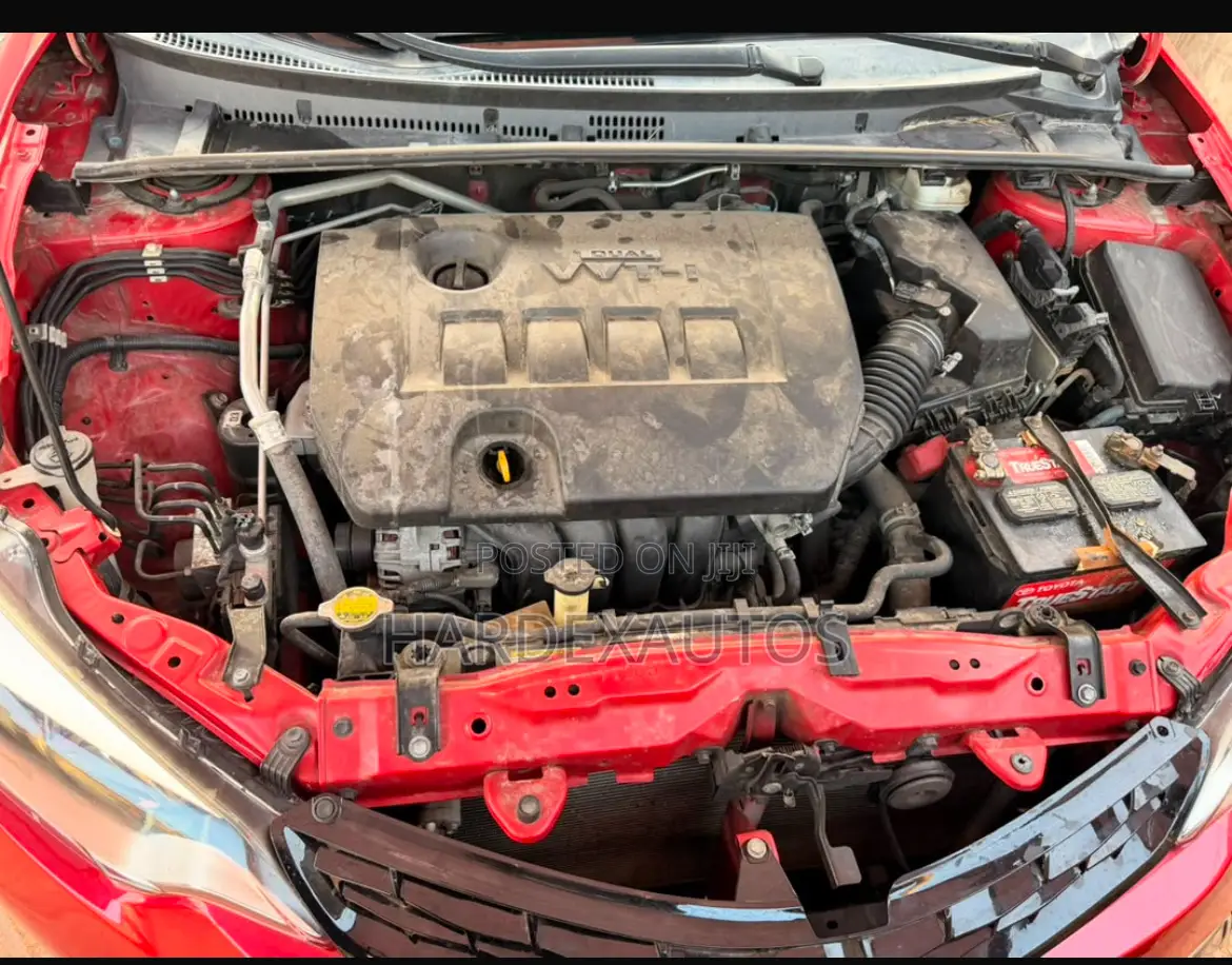 Toyota Corolla 2016 Red